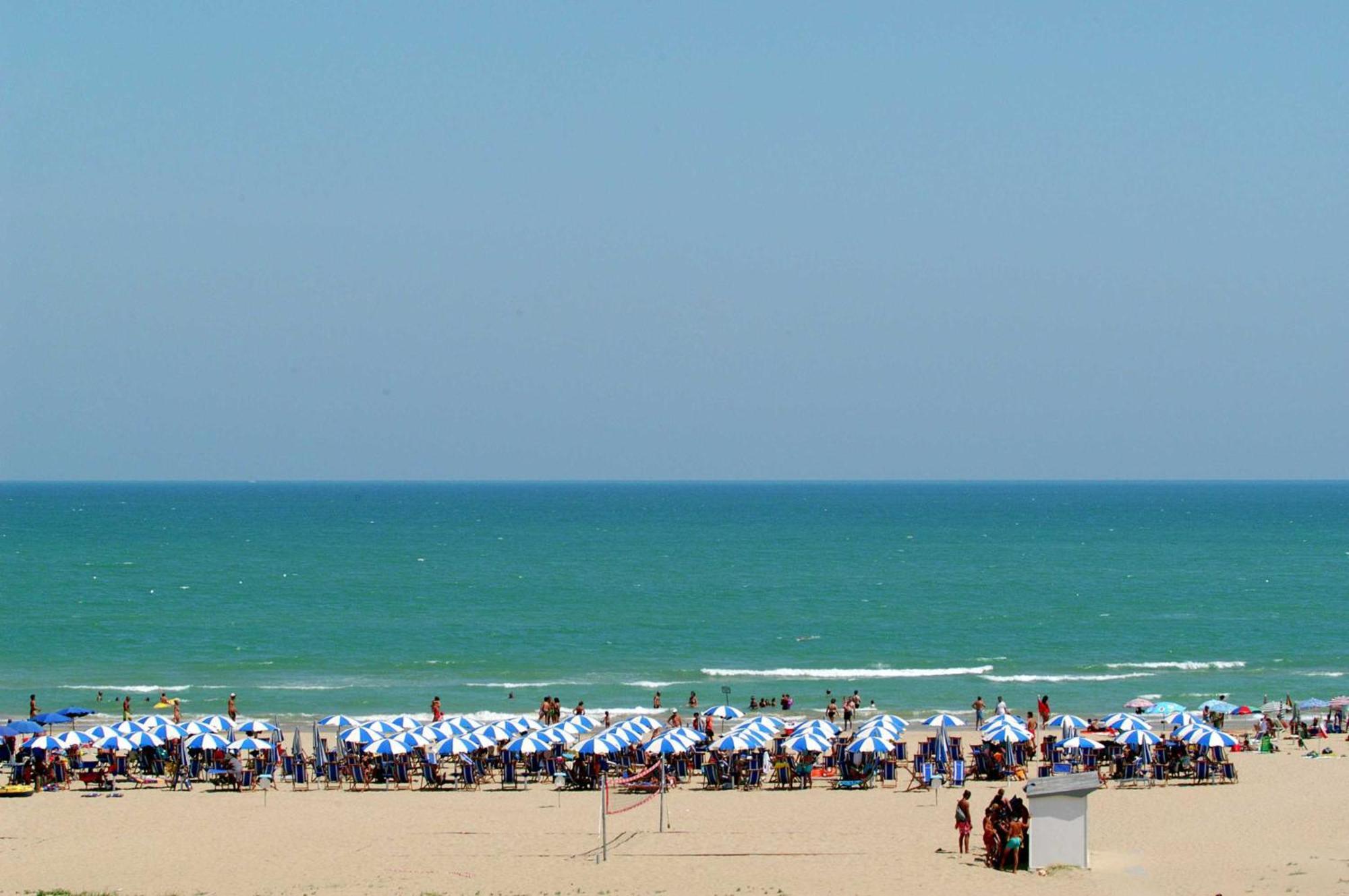 Hotel Rio Vasto Esterno foto